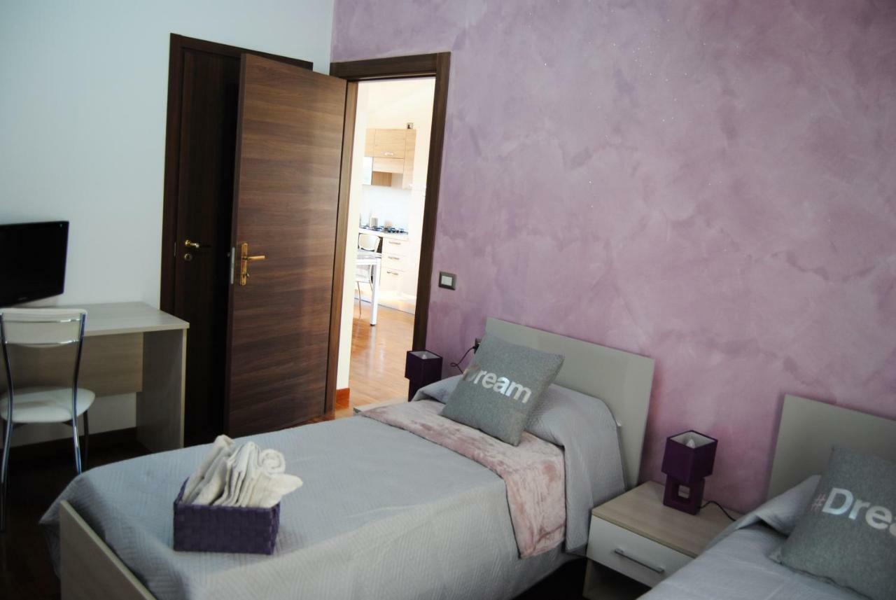 B&B Kenzia ออลเบีย ภายนอก รูปภาพ